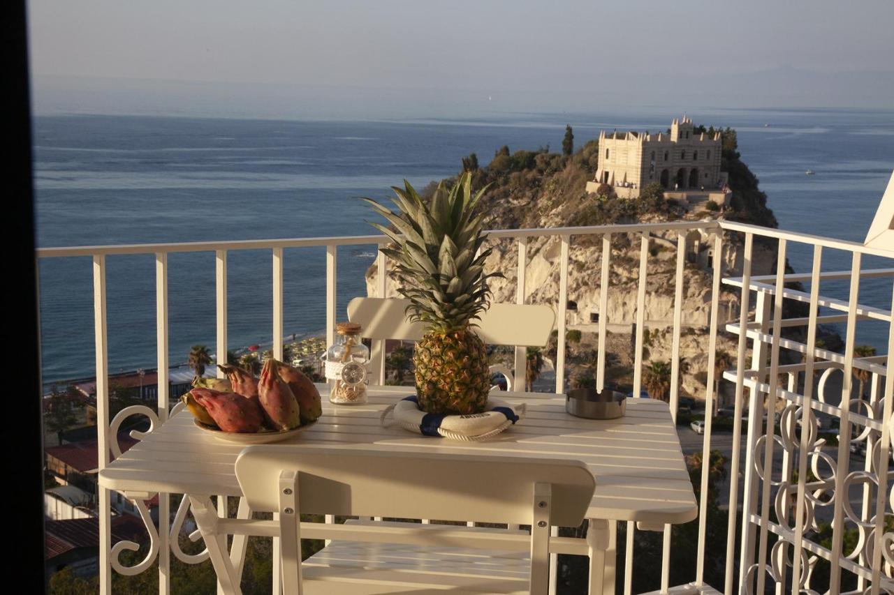 Le Tolde Del Corallone Tropea Exterior foto